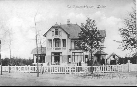 Schaerw.parkln-1910-002.jpg - Huize “de Zonnenbloem” aan de Schaarweijderparklaan (nr. 7), (tegenwoordig Boulevard), werd in 1910 gebouwd en werd ontworpen door architect K.G. Pijper. In 1918 werd de villa bewoond door de heer P. Lamberty, Exporteur. Foto gemaakt in 1910.